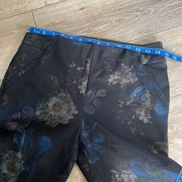 Soft Surroundings Black Floral Ponte Knit Pull On Pants - Picture 12 of 12